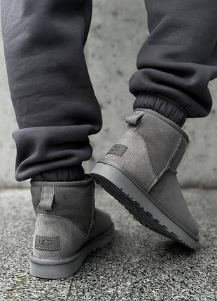 Сервые замшевые угги ugg mini bailey bow ii grey х угг мини 39 9