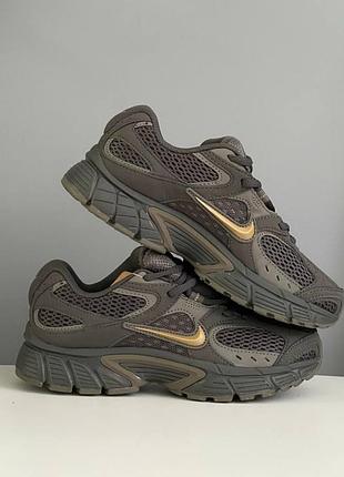 Nike v5 rnr brown