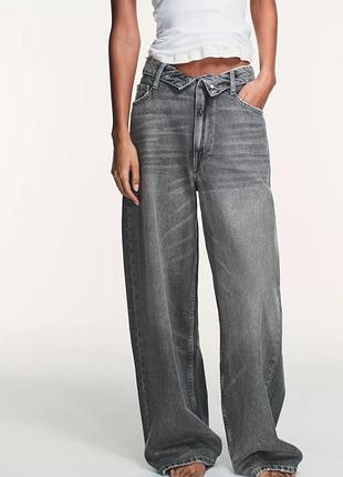 Джинси із завернутим поясом zara