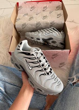 Nike air max tn plus grey black 2