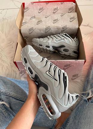 Nike air max tn plus grey black 5