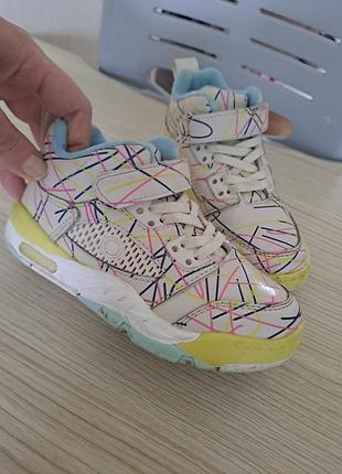 Кроссовки демисезонные на девочку ♥️