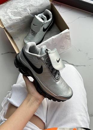 Nike air max plus tiempo wolf grey black