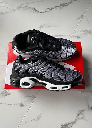 Nike air max tn plus black white 10