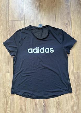 Adidas футболка жіноча