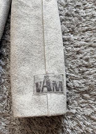 Жіноче пальто бренду vam 3