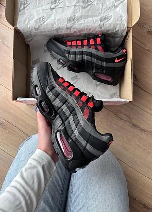 Nike air max 95 og black laser crimson 4