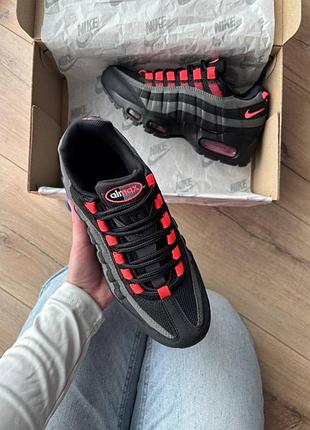 Nike air max 95 og black laser crimson 10