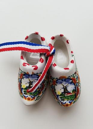 Маленькі сувенірні башмачки, holland