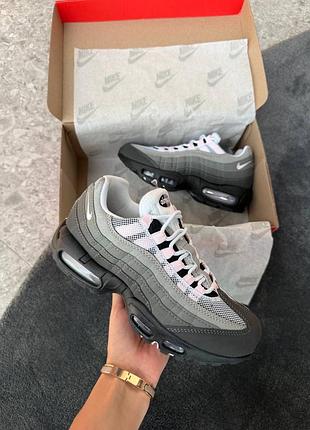 Nike air max 95 grey pink foam v2 4