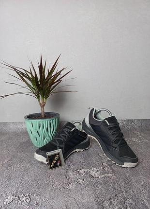Кросівки adidas gore tex 2