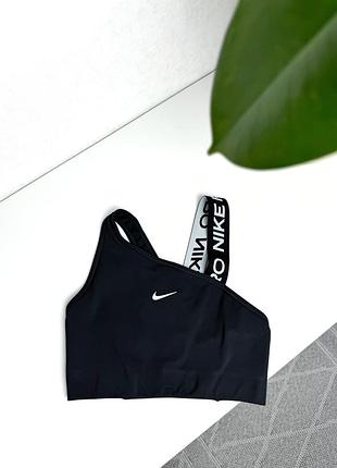Спортивний топ nike 2