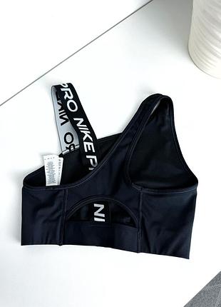 Спортивний топ nike 4