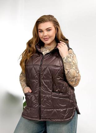 Жилетка женская с капюшоном