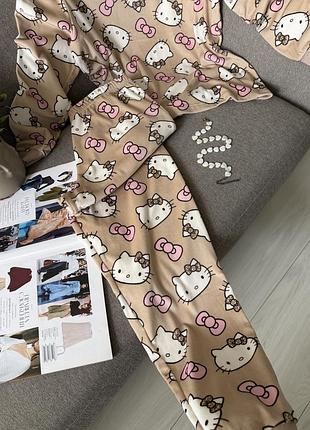 Велюрова піжама hello kitty 4