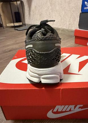 Кросівки nike vomero 5 7