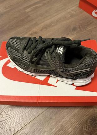 Кросівки nike vomero 5 9