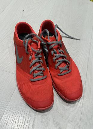 Кросівки nike