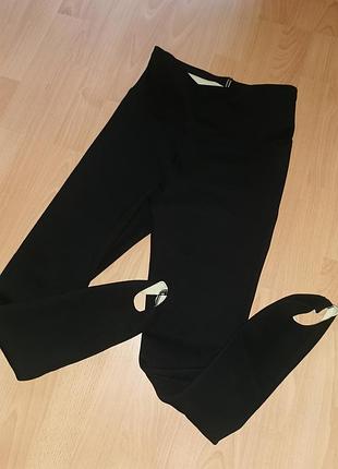 Леггинсы зимние со штрипками на пятки l-xl новые