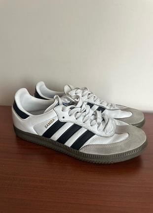 Продам adidas samba