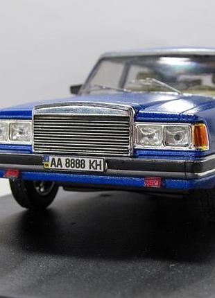 Конверсия синий зил-41047 1985, diamond. перекрас, лак, детализация 1:43 бокс