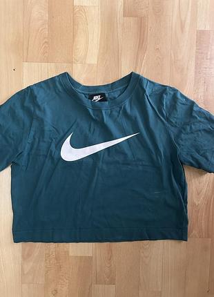 Жіноча кроп футболка nike