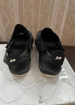 Дитячі сандалі nike jordan flare 4