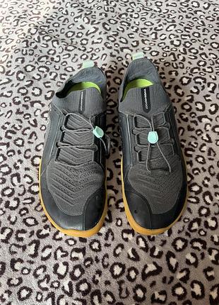 Vivobarefoot чоловічі трейлові мінімалистичні кросівки сіро чорні для трейлу та бігу на природі шнурки з утяжкою