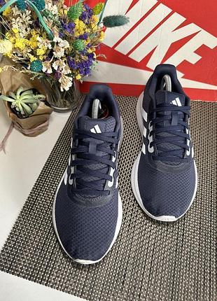 Кроссовки adidas 3