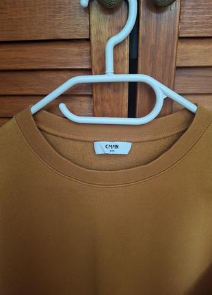 Свитшот реглан от шведского бренда cmmn swdn