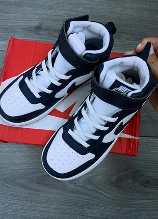 Високі кросівки nike 2