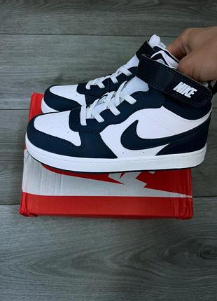 Високі кросівки nike 4