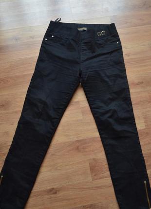 Штани жіночі