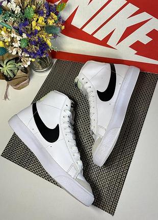 Кросівки nike blazer 4