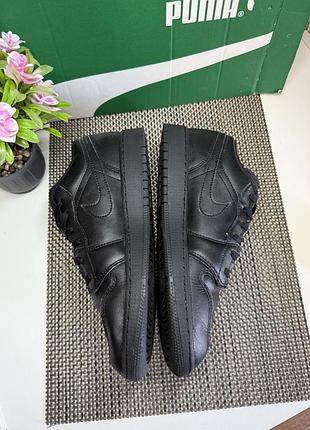 Оригинальные кроссовки кожаные jordan 3
