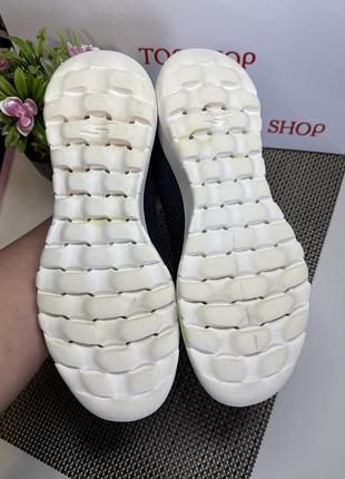 Оригінальні кросівки skechers 6