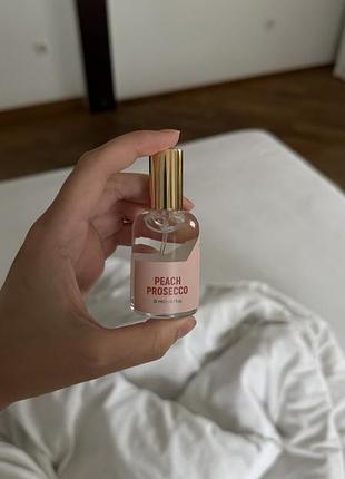 Парфум unusual peach prosecco