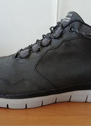 Ботинки фирмы skechers оригинал
