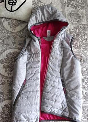 Жилет, жилетка фірмова decathlon, quechua