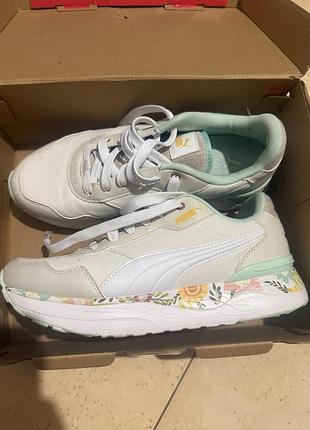 Кросівки puma