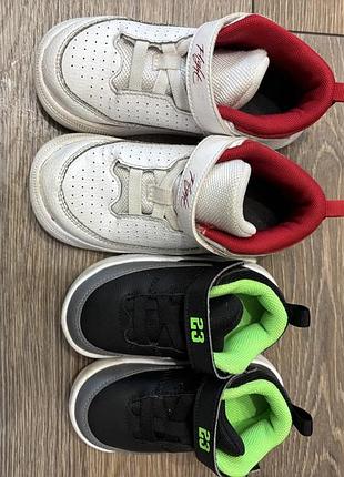 Хлопчачі кросівки jordan, продаю 2 пари за 1000