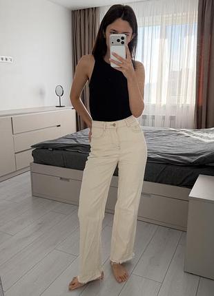 Джинси zara айворі, висока посадка, розмір 32