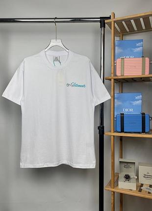 Футболка only vetements