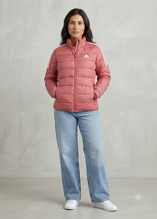 Женская новая стеганая куртка пуховик adidas (оригинал), размер s / slim fit
