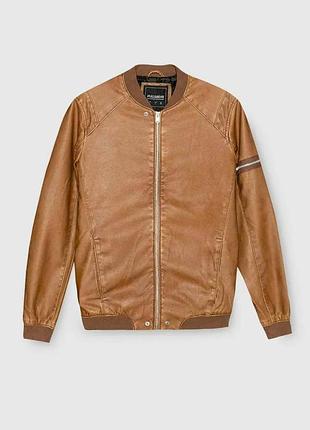 Кожанный бомбер pull&bear
