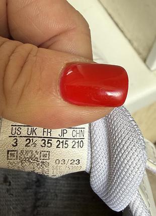 Кросівки adidas 4