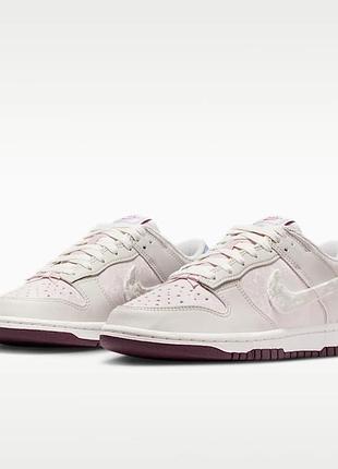 Кросівки жіночі nike dunk low valentines day pink/beige iq1145-610