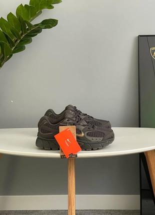 Кросівки nike v5 rnr brown ii6294-200 🤎