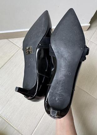 Продам шкіряні черевики liu.jo 5