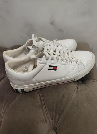 Бокалы, кроссовки Tommy hilfiginal 2